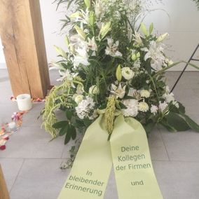 Floristik an der Stör Beate Molzahn Trauerfloristik 03